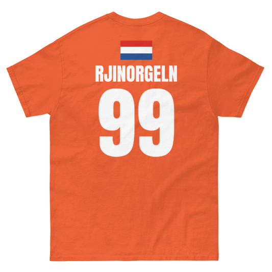 Orangefarbenes WM T-Shirt für die Niederlande, Rückseite freigestellt mit Name RJINORGELN, Nummer 99 und Niederlande-Flagge.