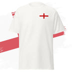 Vorderseite eines weißen Shirts im England-Design ohne Namensdruck, freigestellt vor weißem Hintergrund, WM T-Shirt