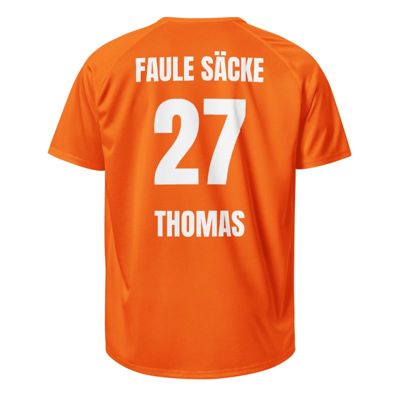 Freisteller Rückseite: orange Trikot mit „FAULE SÄCKE“, Nummer 27 und „THOMAS“, Fantrikot mit Name & Nummer.